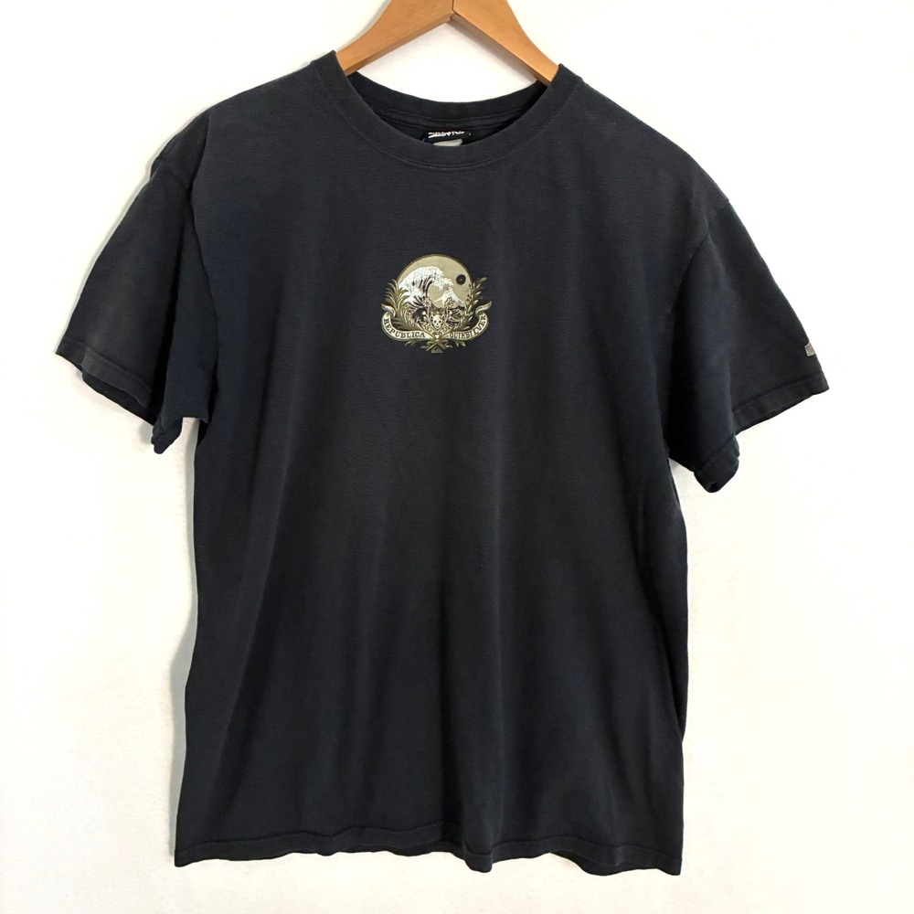 Vintage 2000s Quiksilver Tee Shirt Men's Fits M Logo Short Sleeve Street Skater